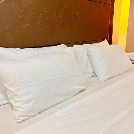 Newport Hotel Near Naia Manila Airport Terminal Pasay Eksteriør bilde
